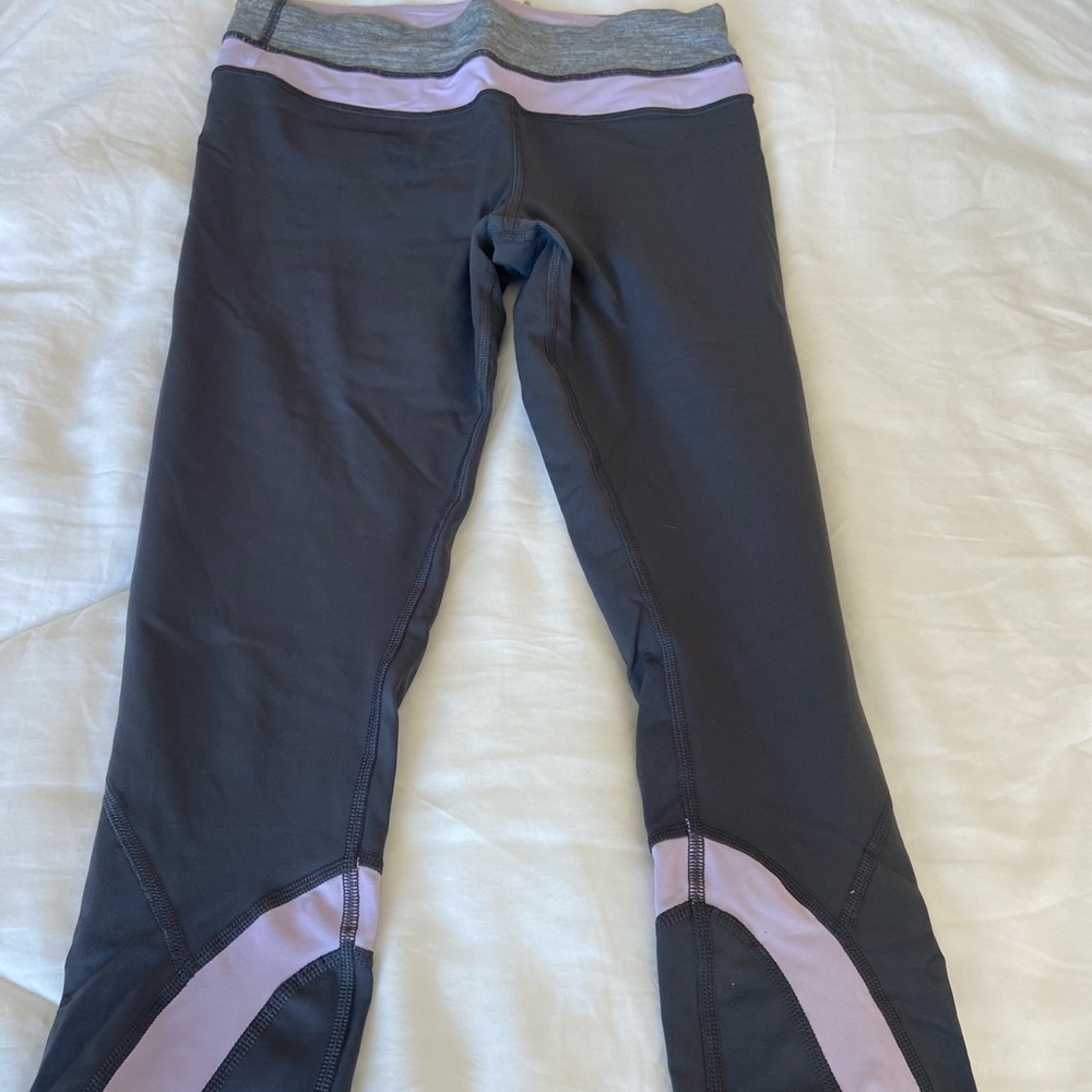 Lululemon cropped leggings